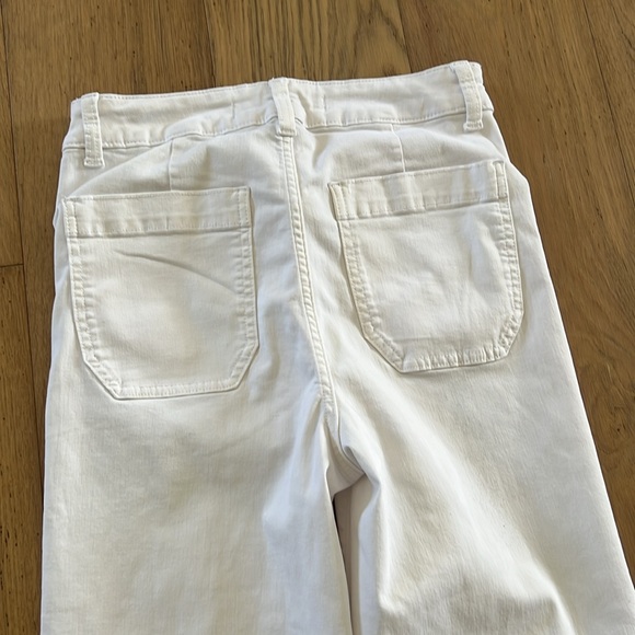 Stretchy white pants. - Picture 6 of 8